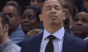 S15英雄联盟投注网站-22分17板！小杨终于打成了奥尼尔！31+19+16+13！登哥真炸了！