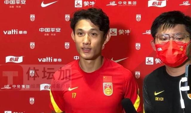 官方授权英雄联盟竞猜-王燊超：位置调整不是负担 防守靠全队而非后防