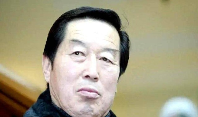 S15英雄联盟投注网站-体坛丑闻！马俊仁，逼队员集体摘阑尾，亲自给女队员使用禁药！|成绩|马家军|训练|姑娘_新浪体育_新浪新闻