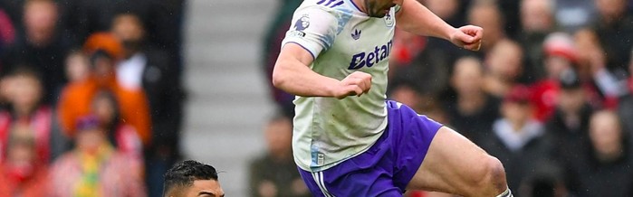 LOL电竞竞猜入口-6分之争！7.5亿豪门3-1笑傲欧冠资格卡位战 9轮7胜稳居前四|曼联|B费|维拉|库尼亚|萨迪奥-迪亚洛_新浪体育_新浪新闻